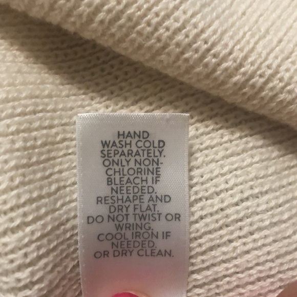 J.Jill Cream Sweater With Fur Like Knit Cuffs, Tunic Length. Woman’s Size Medium - Picture 14 of 14